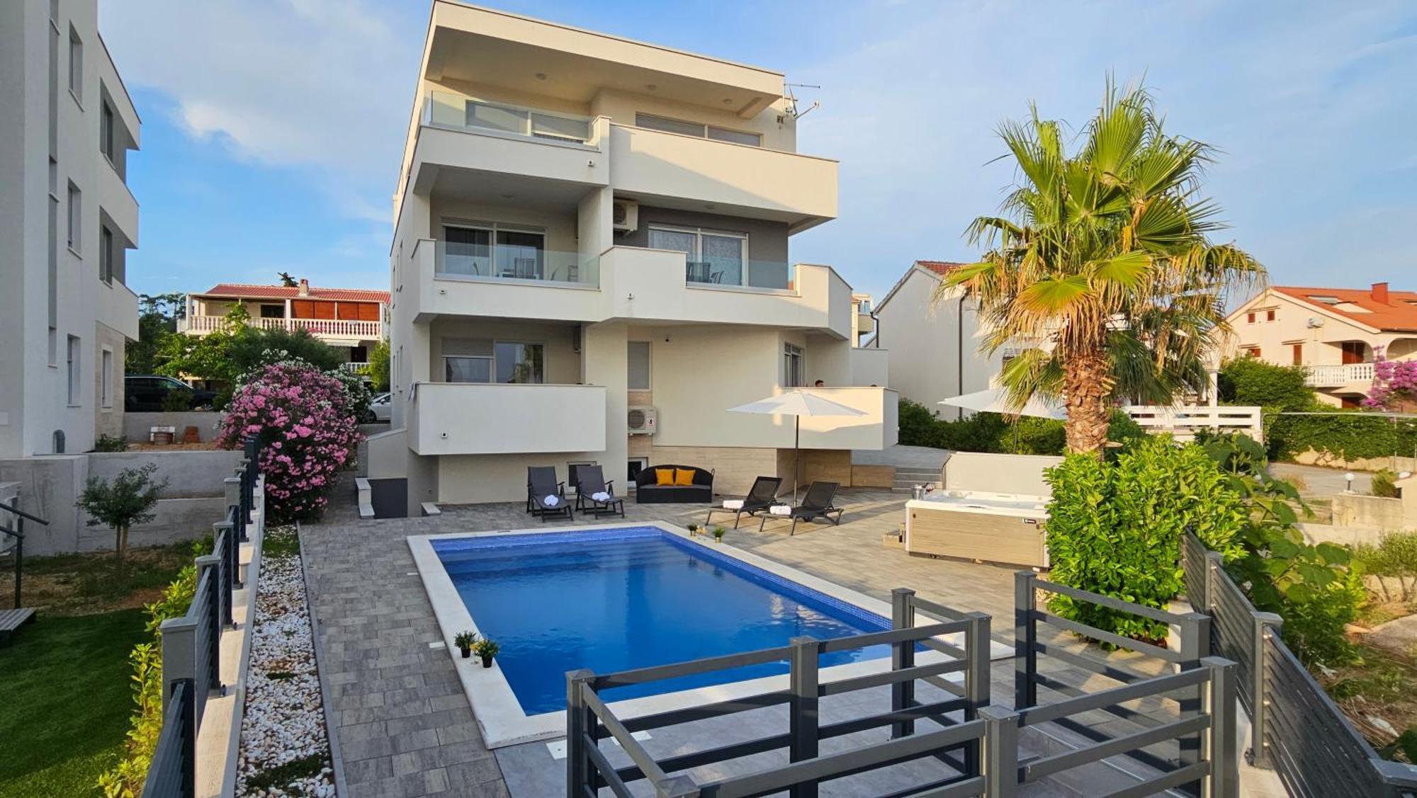 Apartments Pool Villa Aldura 노바야 외부 사진