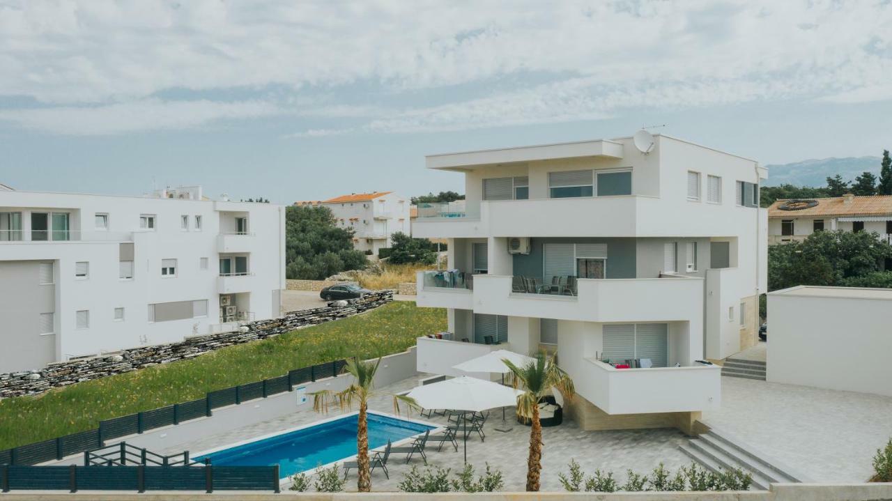 Apartments Pool Villa Aldura 노바야 외부 사진